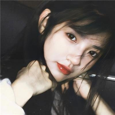 深蓝色的夜晚